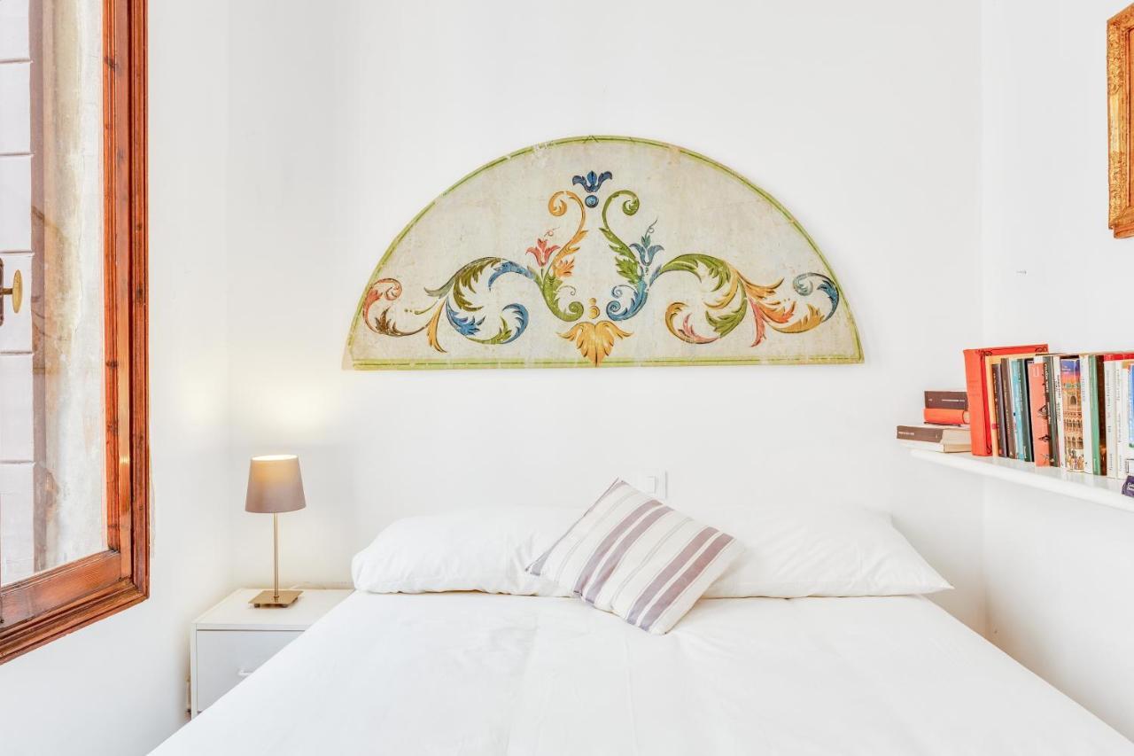 Ca Lu Vintage Flat Con Vista Su San Marco! Apartment Venesia Bagian luar foto